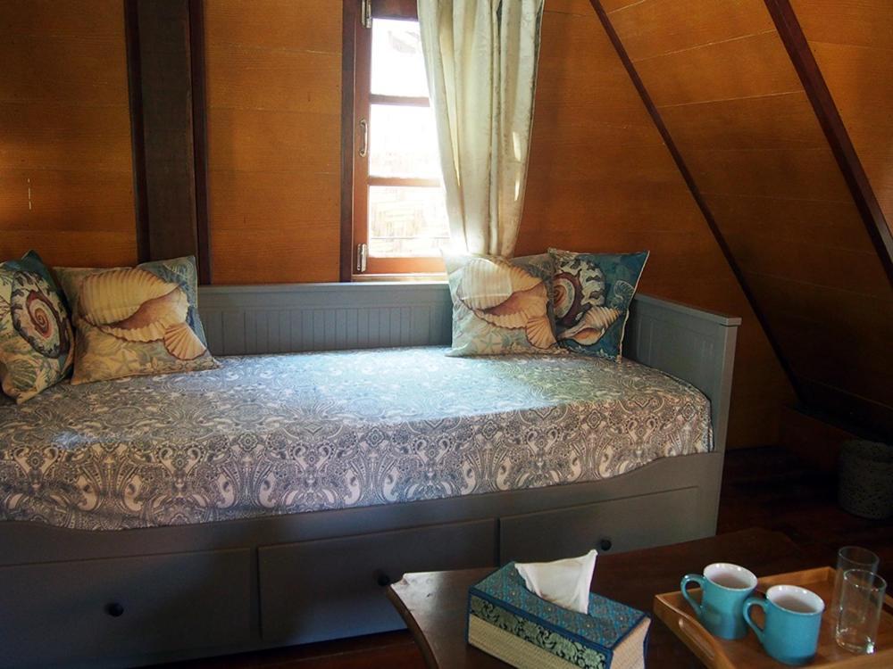 Coco Beach Bungalows Koh Lipe Rum bild